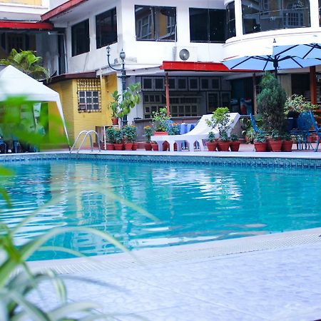 Hotel Woodland Kathmandu Bagian luar foto